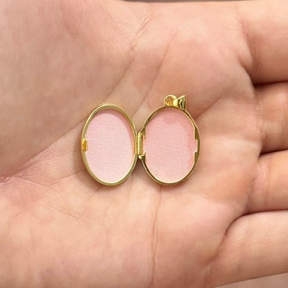 14KT GOLD LOCKET BRAND NEW - Picture 4 of 6